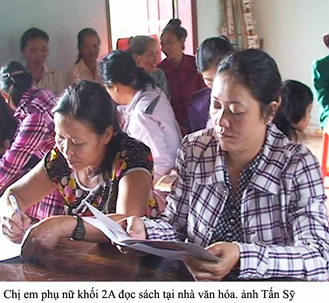 Tủ sách pháp luật - kênh thông tin hay của phụ nữ