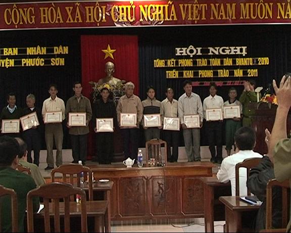 Phước Sơn mở hội nghị tổng kết phong trào “Toàn dân bảo vệ ANTQ năm 2010”