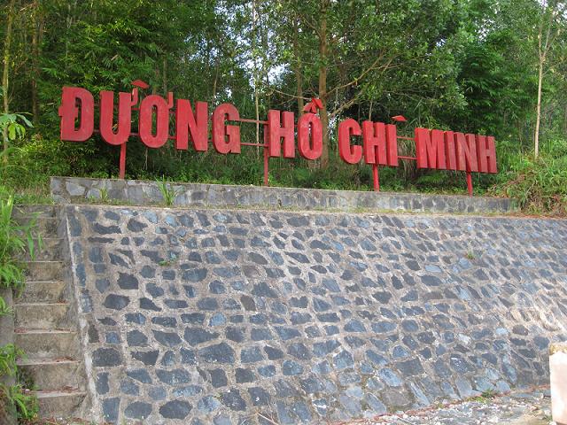 NHỮNG NỖ LỰC NHẰM THU HÚT KHÁCH DU LỊCH.