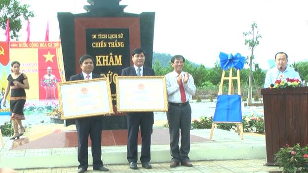 Huyện Phước Sơn Lễ đón nhận Bằng di tích lịch sử cấp tỉnh và Khánh thành 02 Bia di tích Chiến thắng Khâm Đức và Chiến thắng NgokTaVat.