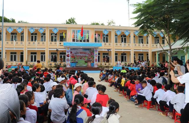 Ủy ban nhân dân huyện Phước Sơn tổ chức chương trình “Vui Tết Trung thu cấp huyện” năm 2019 tại Trường Tiểu học Phước Chánh