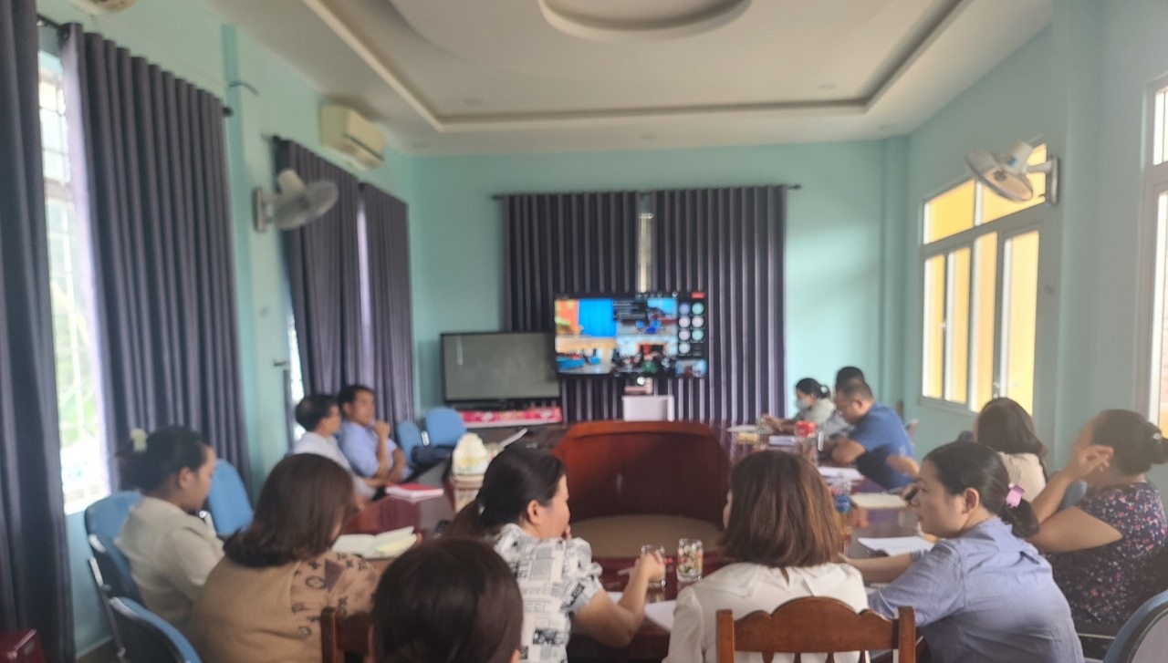 Bộ GDĐT tổ chức  Hội nghị Tập huấn hướng dẫn CBQL, GV tích hợp giáo dục lý tưởng cách mạng, đạo đức, lối sống trong môn Ngữ văn, Giáo dục công dân, Hoạt động trải nghiệm, hướng nghiệp cho HS THCS