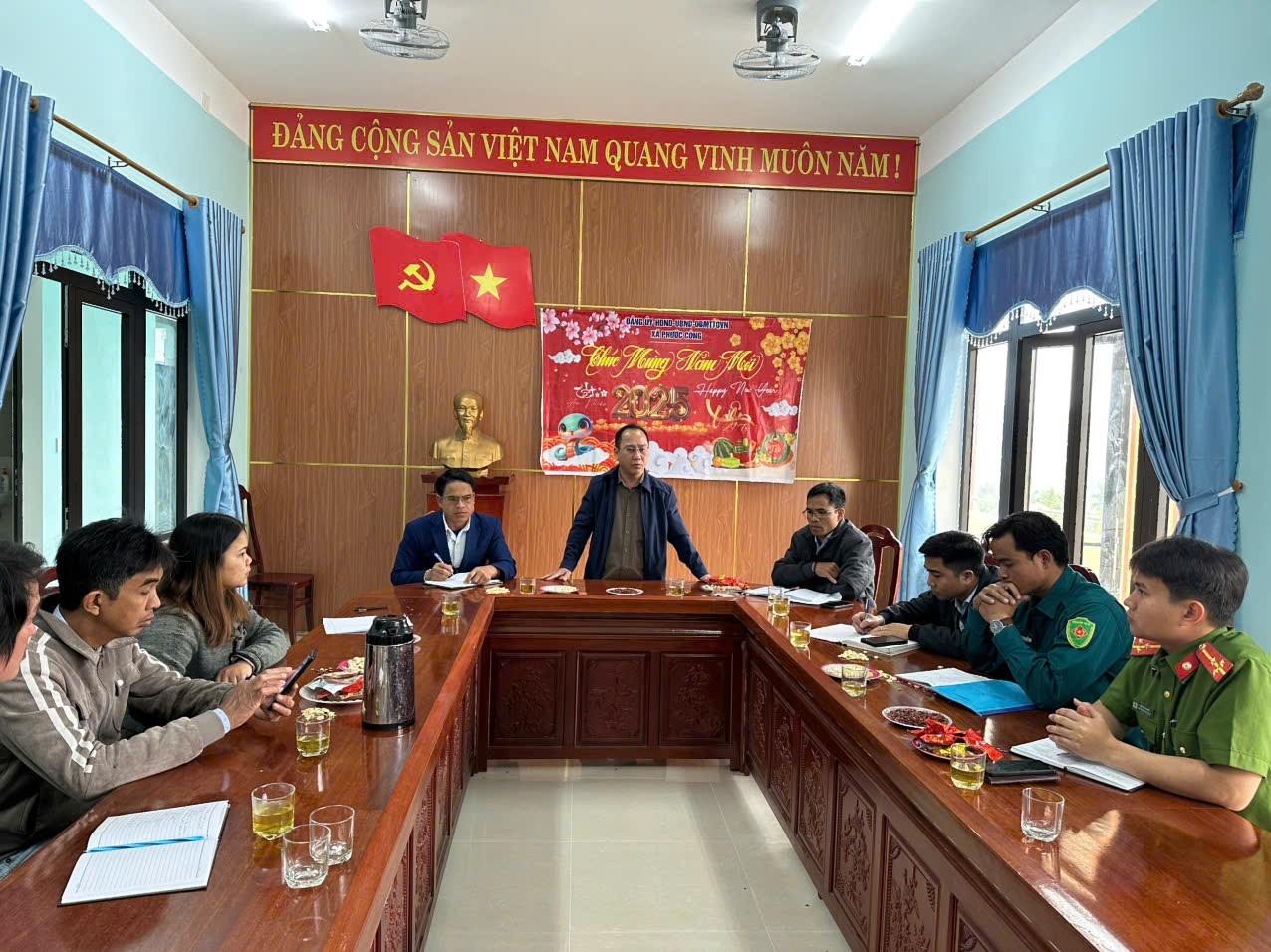 Phó Chủ tịch UBND huyện kiểm tra tình hình sau Tết Nguyên đán Ất Tỵ năm 2025