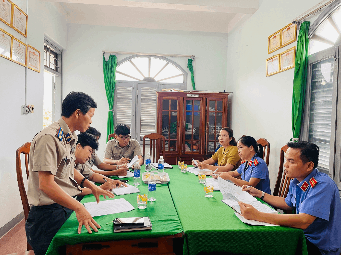Ủy ban MTTQ huyện phối hợp Viện KSND trực tiếp kiểm sát tại Chi cục thi hành án dân sự huyện